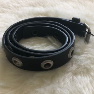 Brandy melville grommet belt